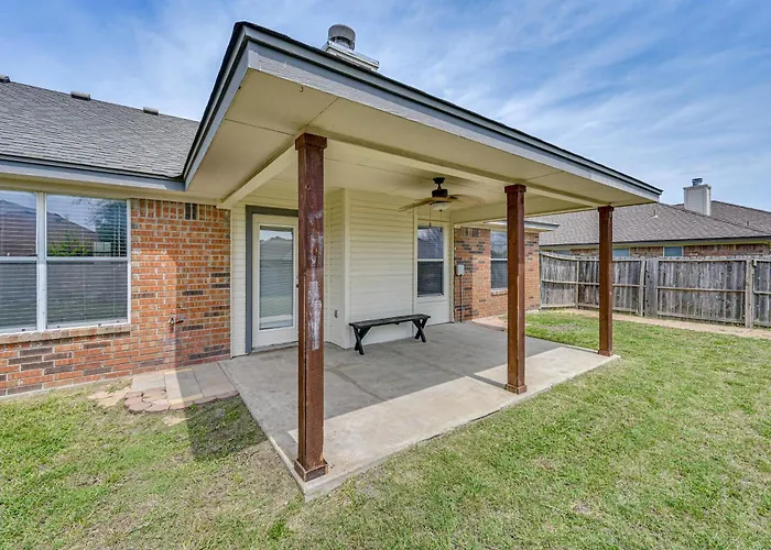 8 Mi To Hood! Family W/ Patio & Yard Holiday home *
